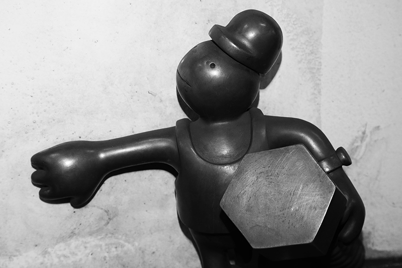 Subway Token Figures : Art : Subway : New York : Tom Otterness : New York : Personal Photo Projects :  Richard Moore Photography : Photographer : 